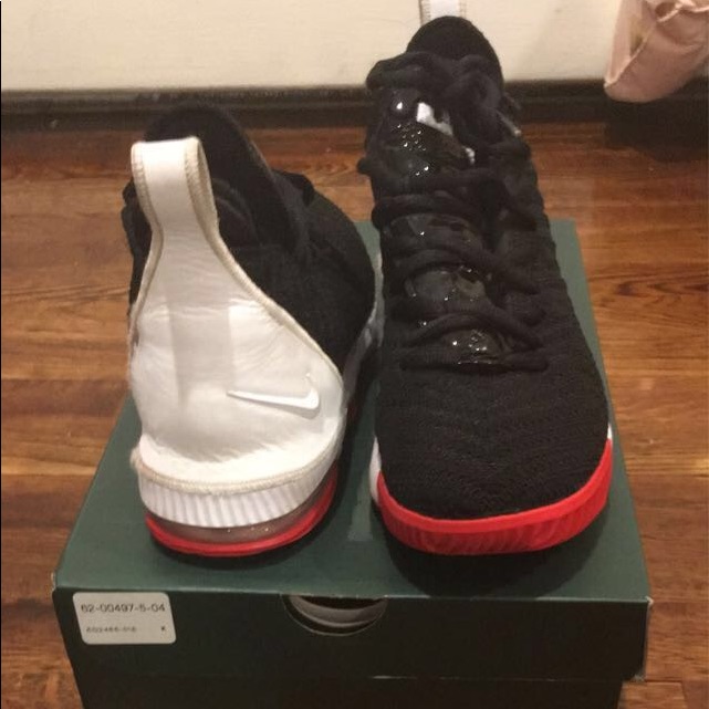 Lebron 16